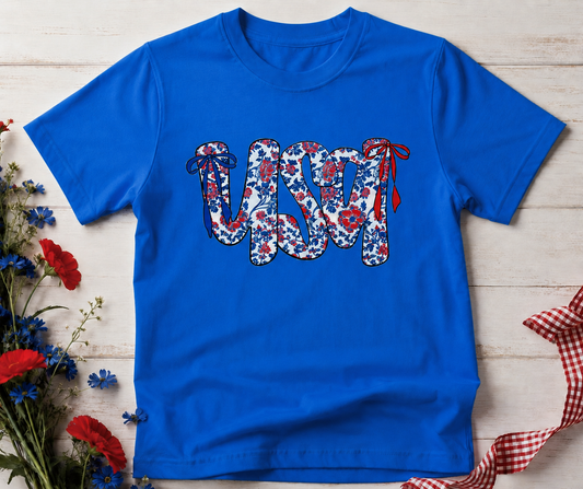 Floral USA Patriotic Graphic Tee | Cute Fourth of July Shirt for Women