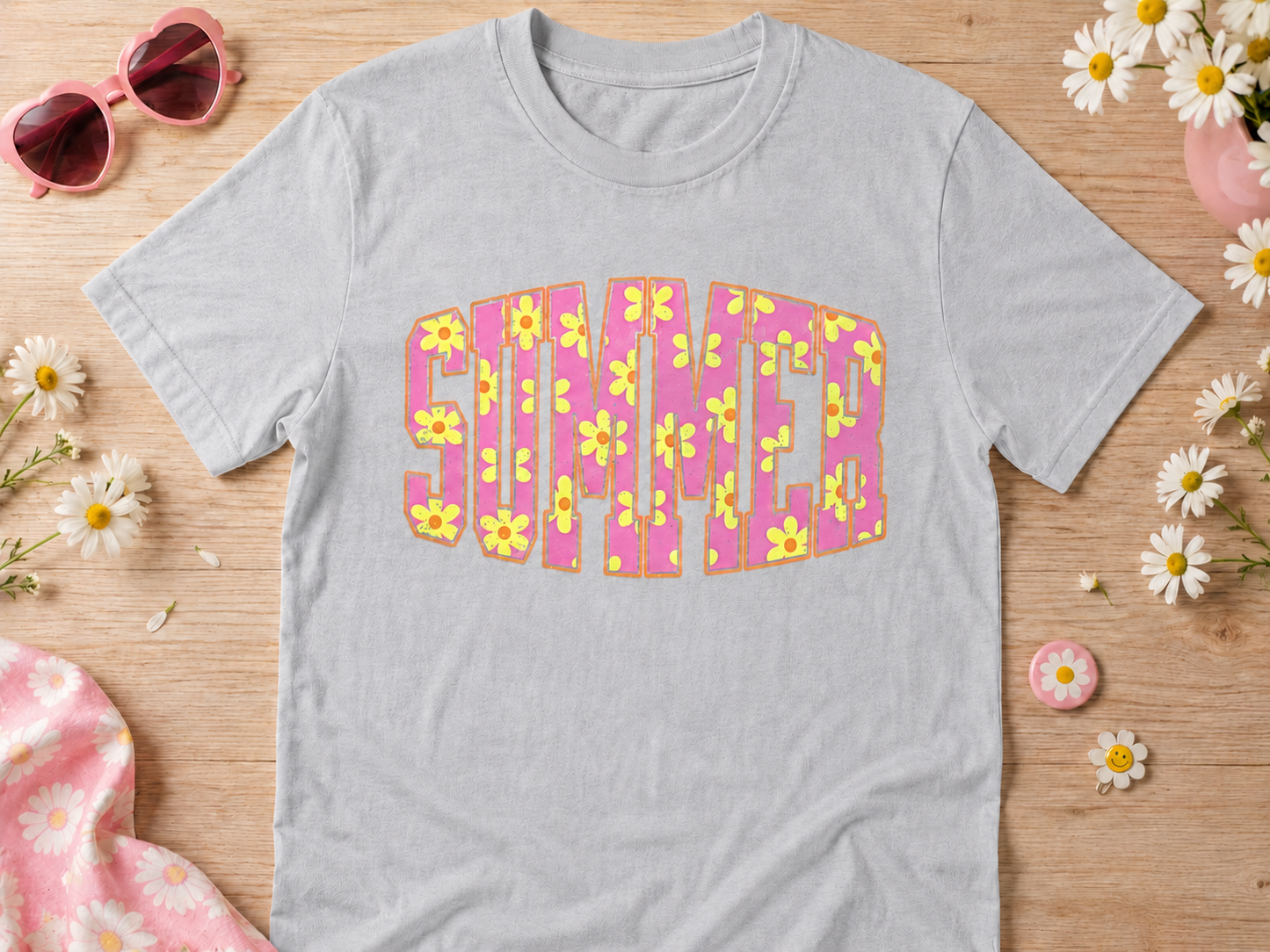 Retro Summer Daisy Graphic Tee – Cute Pink Floral Shirt