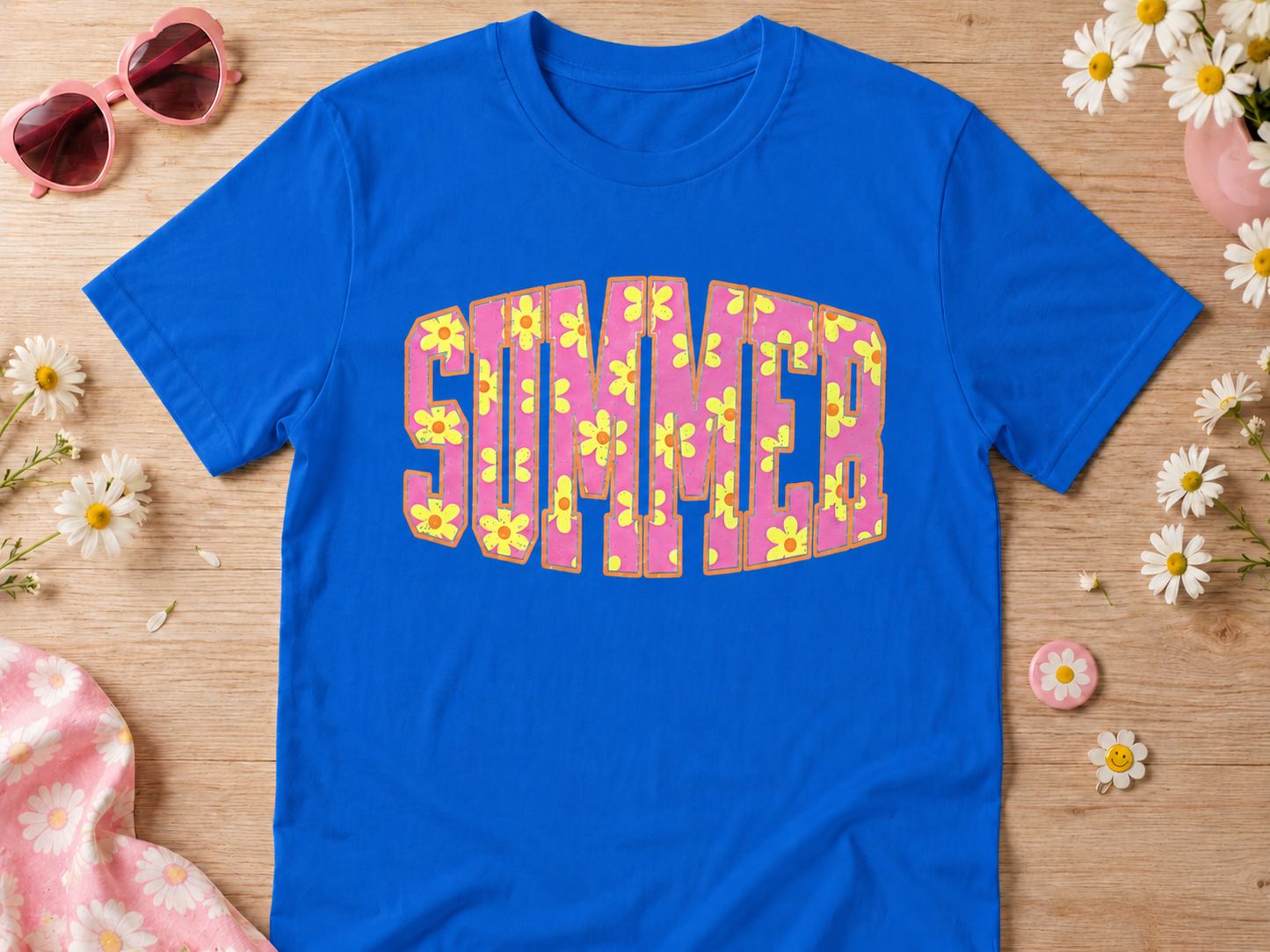 Retro Summer Daisy Graphic Tee – Cute Pink Floral Shirt