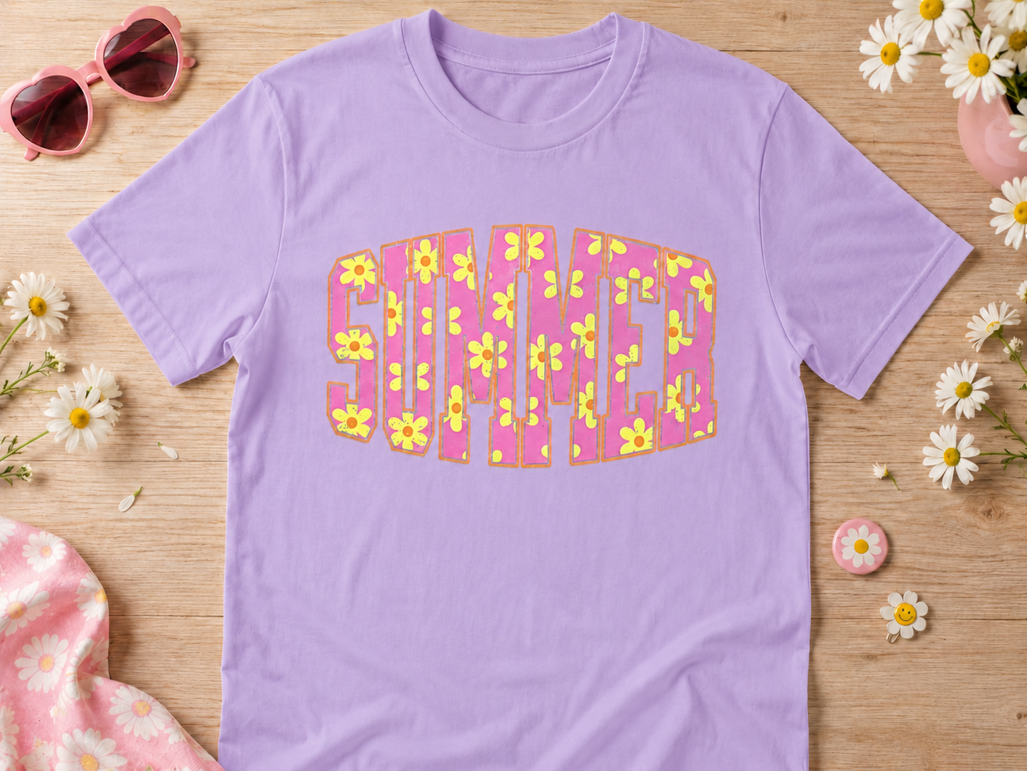Retro Summer Daisy Graphic Tee – Cute Pink Floral Shirt